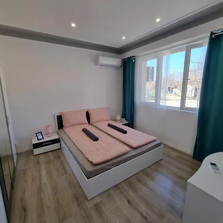 Luxury Two Bedroom Crown * Botevgrad