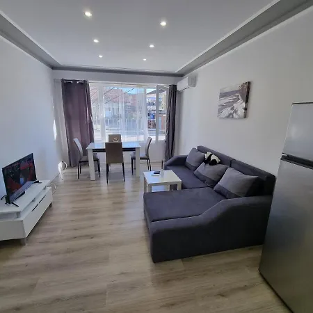 Luxury Two Bedroom Crown Lägenhet Botevgrad