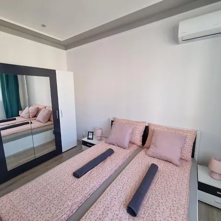 Luxury Two Bedroom Crown * Botevgrad