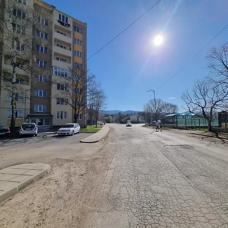 Luxury Two Bedroom Crown Apartament Botevgrad